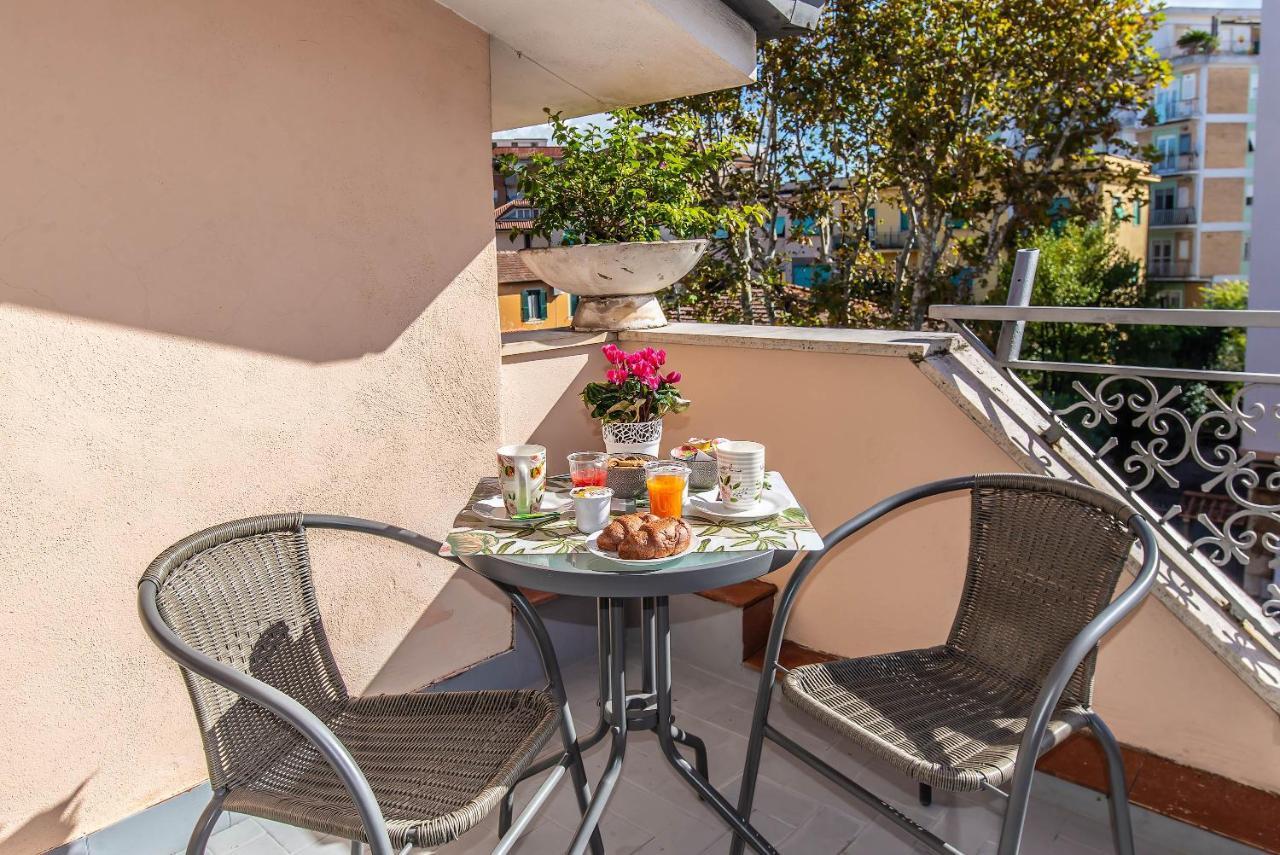 Plaza Rooms Ciampino Exterior foto