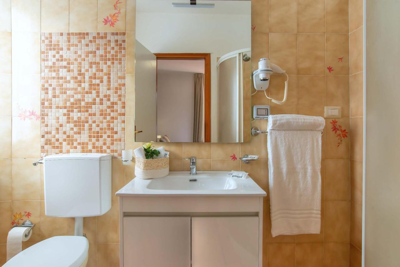 Plaza Rooms Ciampino Exterior foto